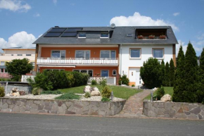 Гостиница Weingut und Gästehaus Wolfgang Beth  Кинхайм